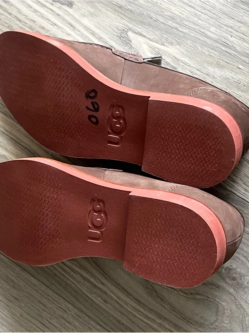 UGG stylish penny